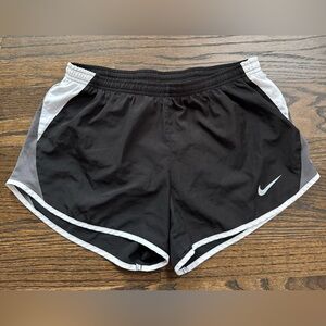 Nike Dri-Fit Women’s Shorts Medium